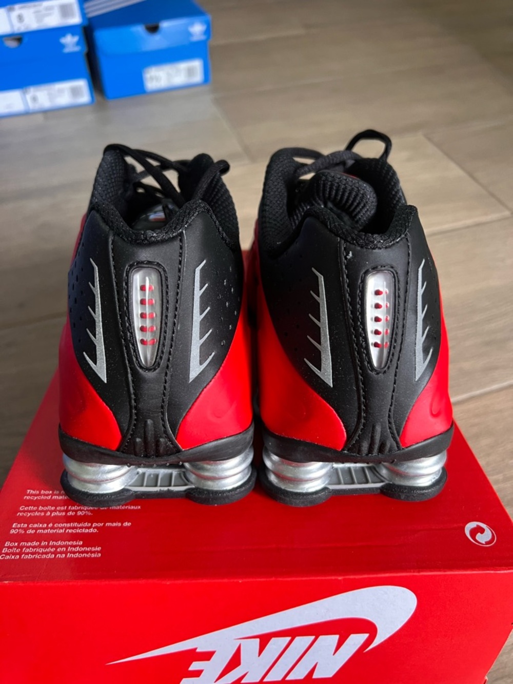 Nike Shox R4( box without lid ) - Picture 6 of 7